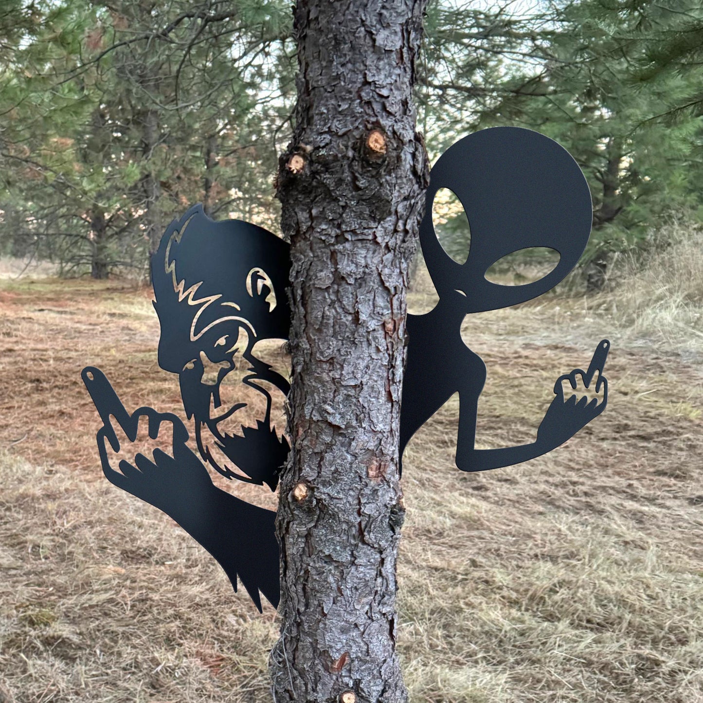 Bigfoot and Alien middle finger metal art