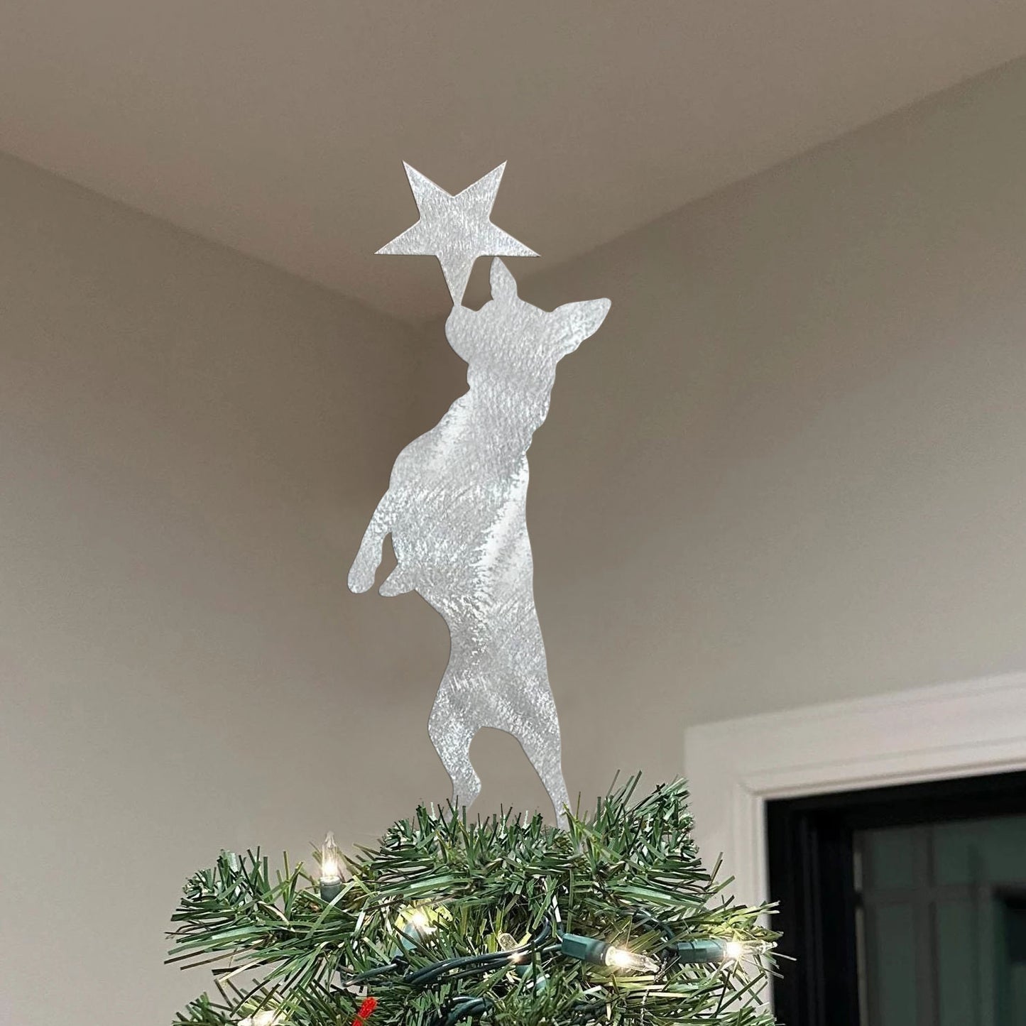 Dog with a star Christmas tree metal topper