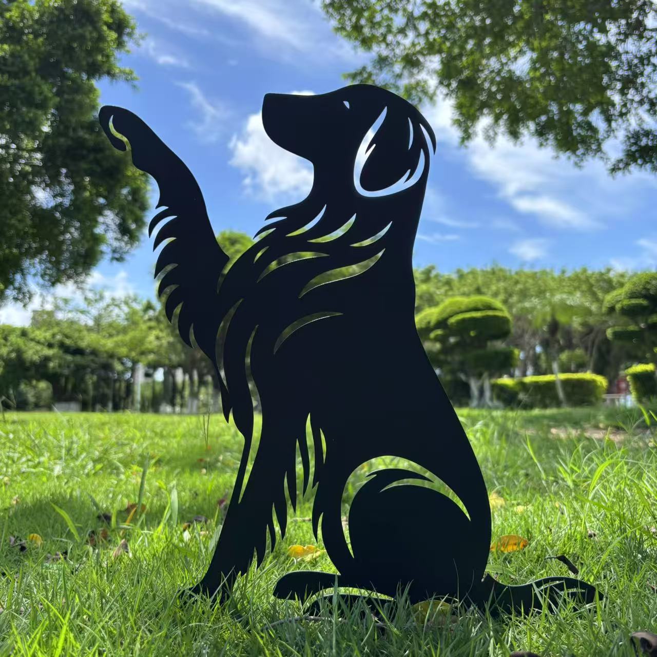 Dog High Five Metal Garden Stake