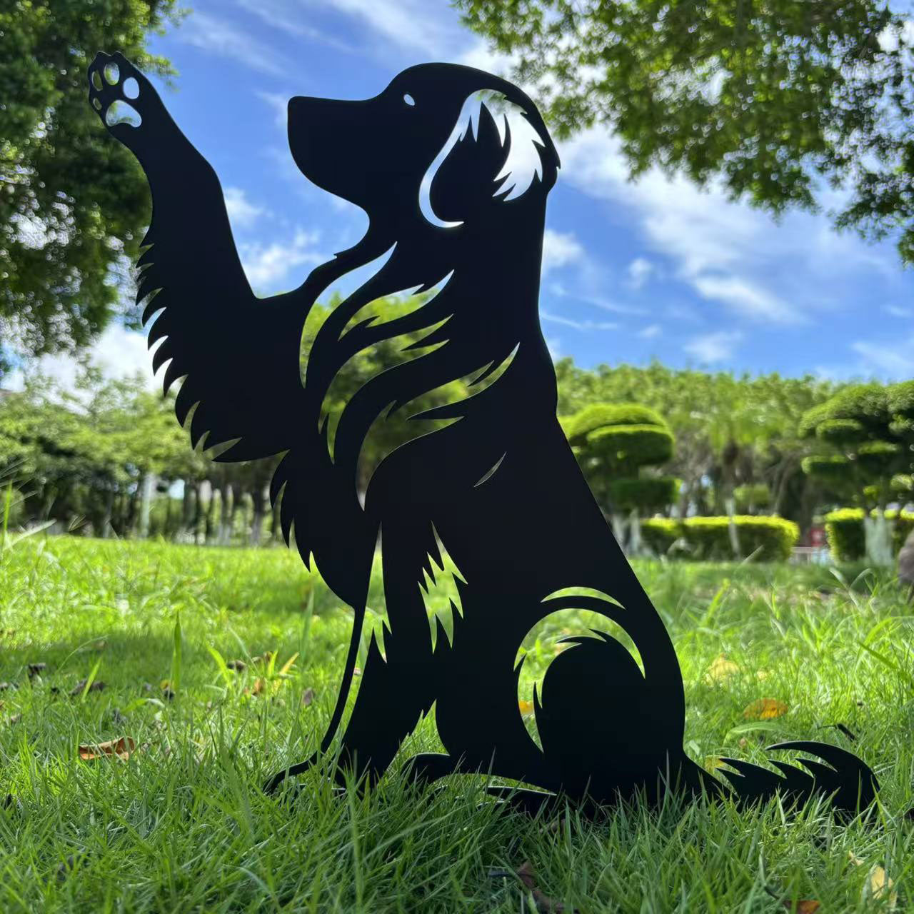Dog High Five Metal Garden Stake