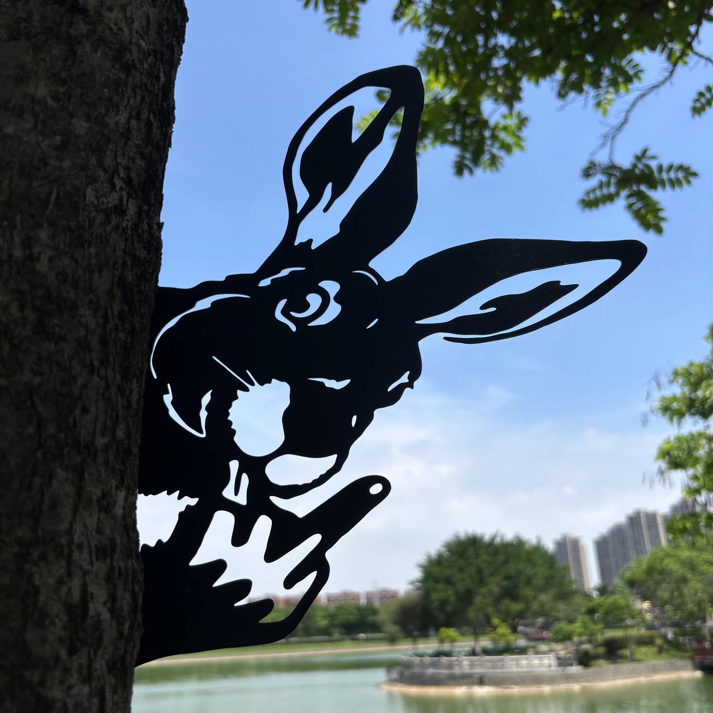 Animal metal art showing middle finger
