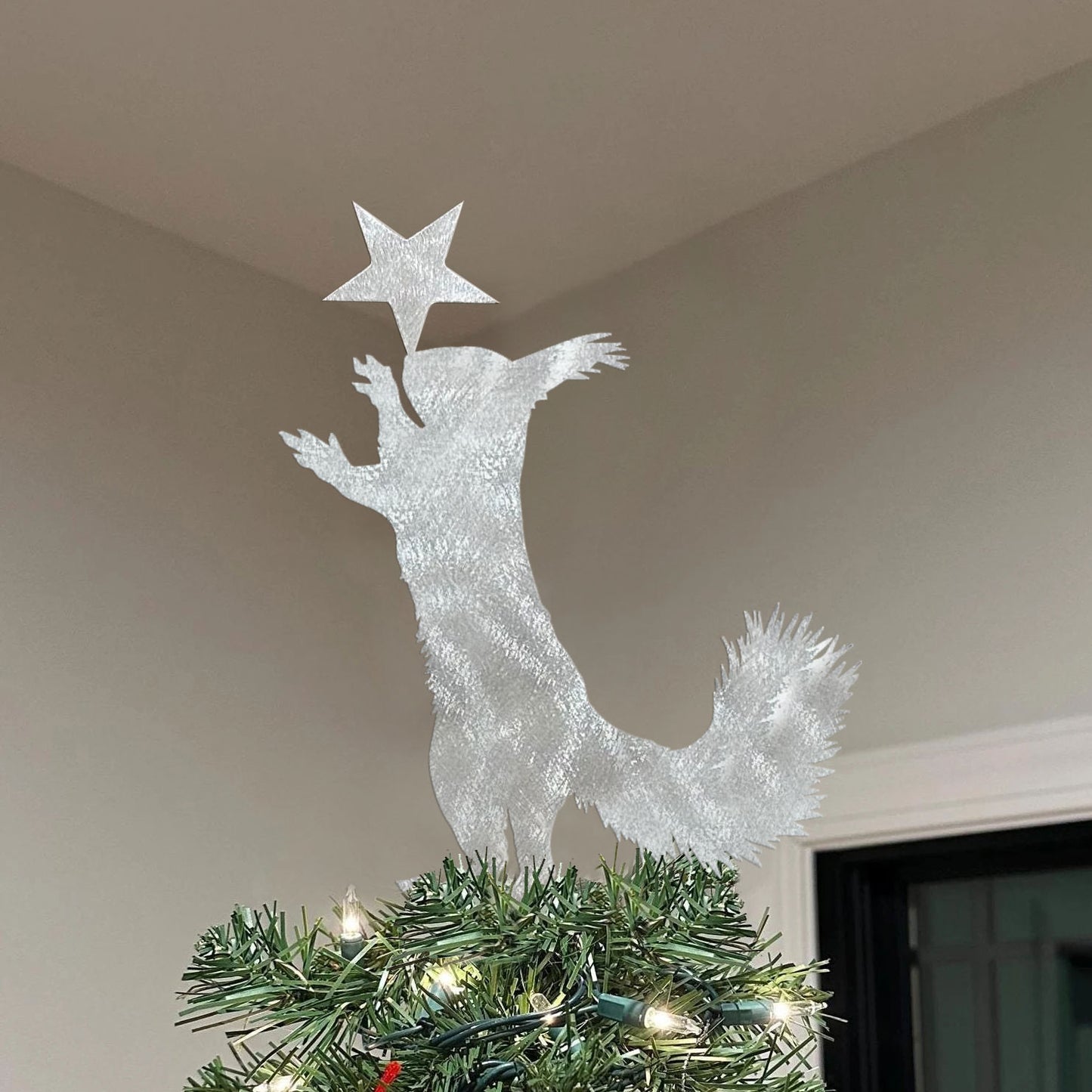 Animal Christmas tree metal topper with star