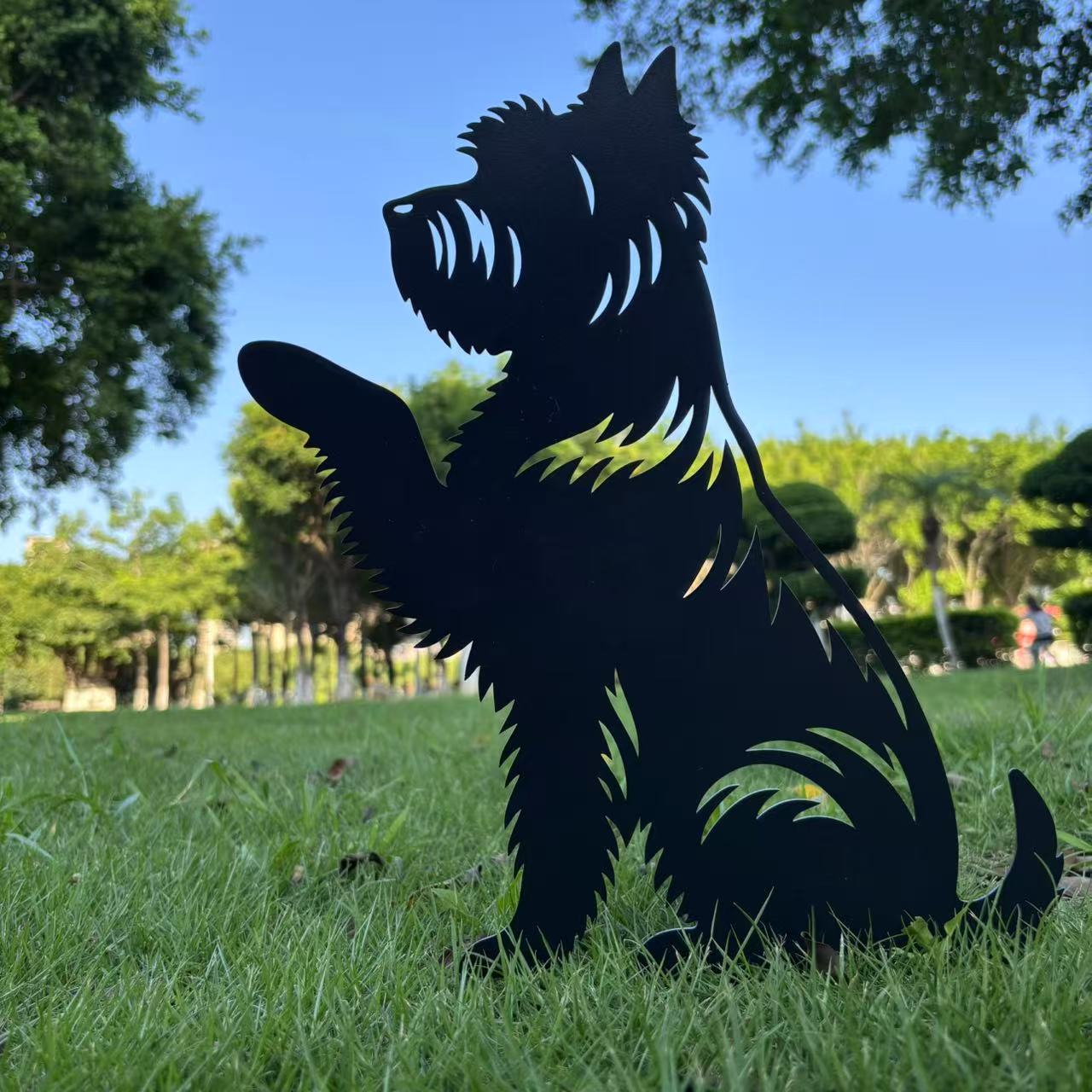 Dog High Five Metal Garden Stake