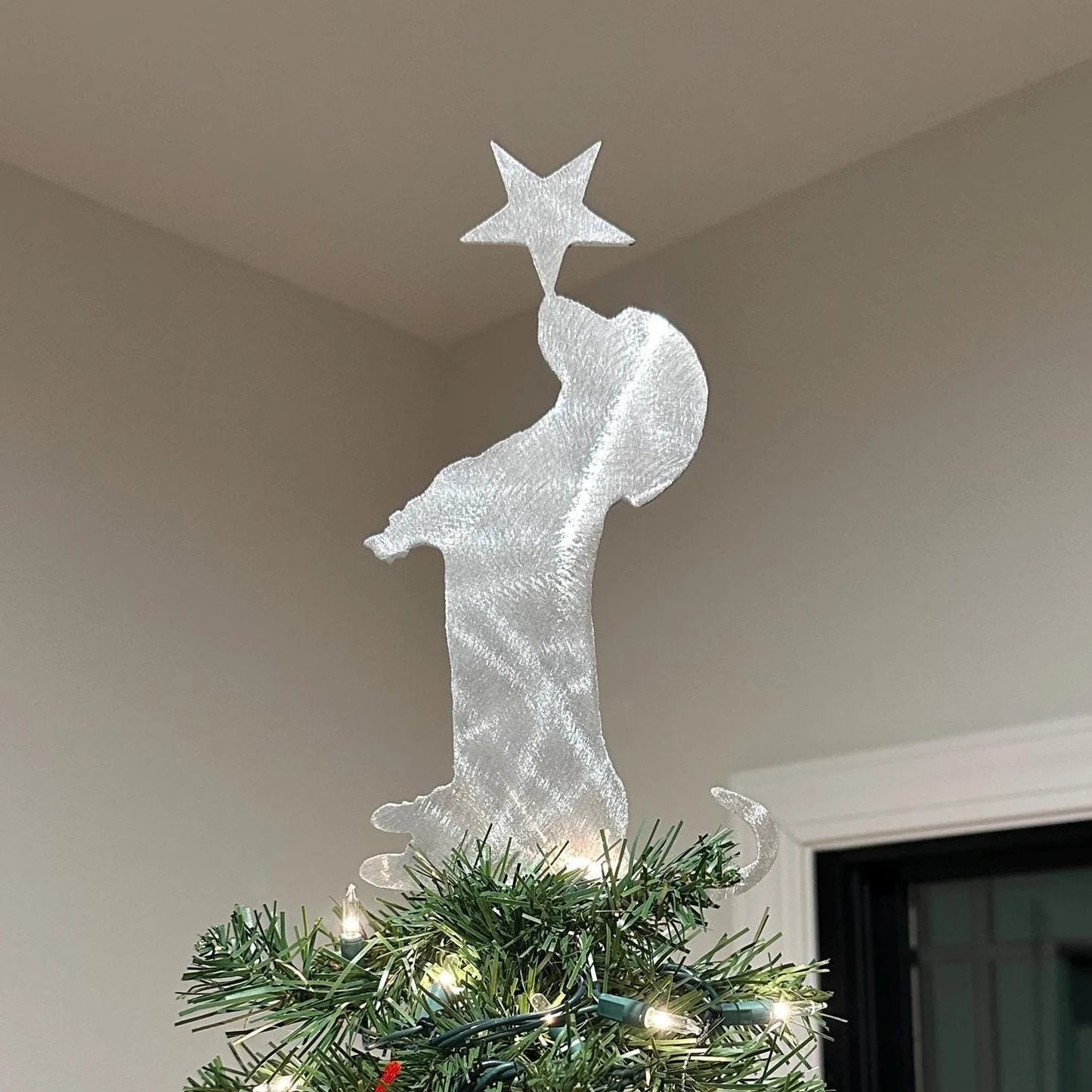 Animal Christmas tree metal topper with star