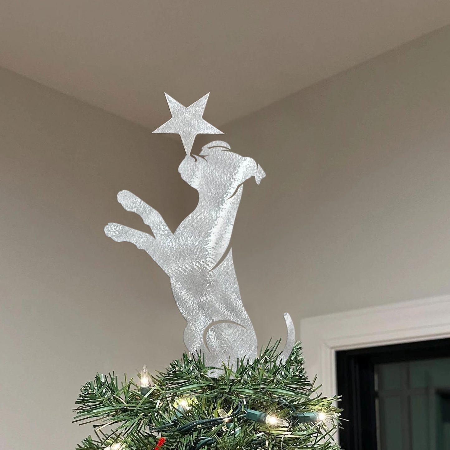 Dog with a star Christmas tree metal topper