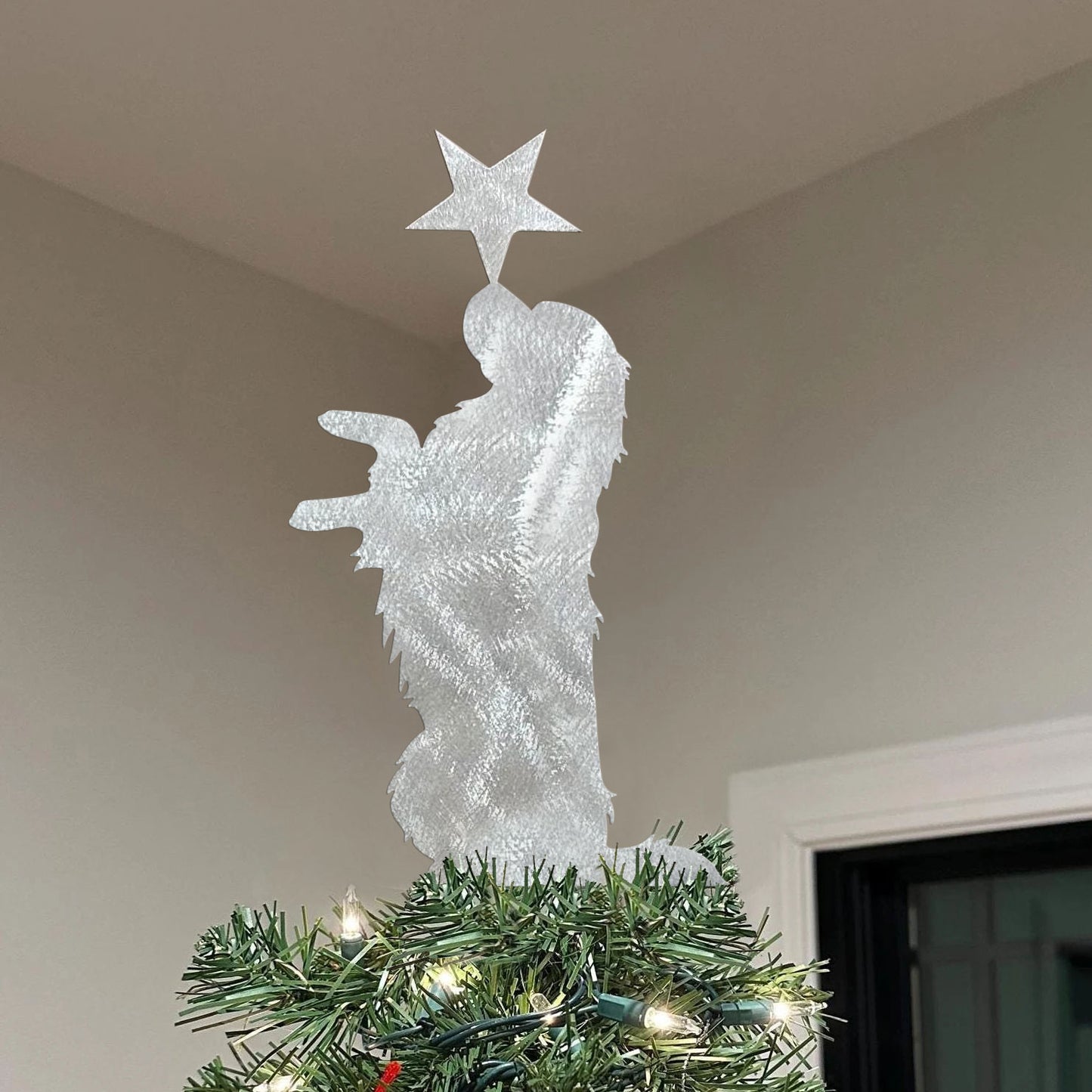 Dog with a star Christmas tree metal topper